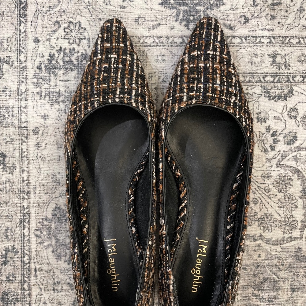 Gorgeous, very gently used, JMclaughin brown, white & black, tweed shoes